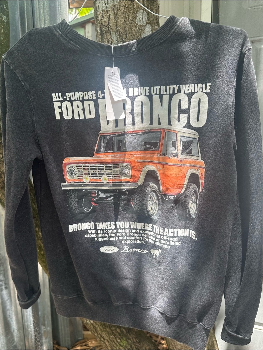 Sweatshirt - Picture 2 of 2